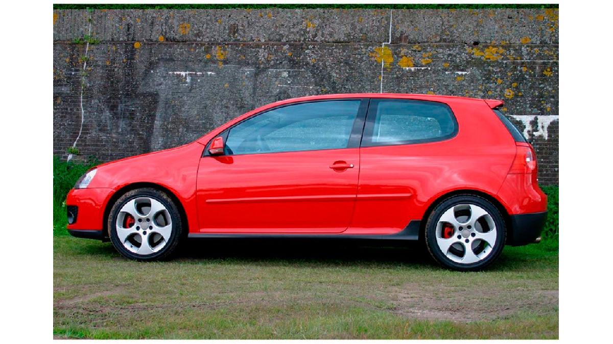 AutoStyle+Jupes+lat%C3%A9rales+sur+mesure+pour+Volkswagen+Golf+V+2003-2008+%26+Jetta+2005-2010+%27GTi-Look%27+%28PP%29